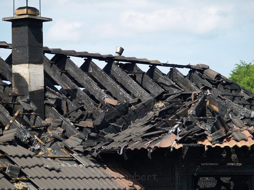 Holzhaus abgebrannt Lohmar Donrath P33.JPG